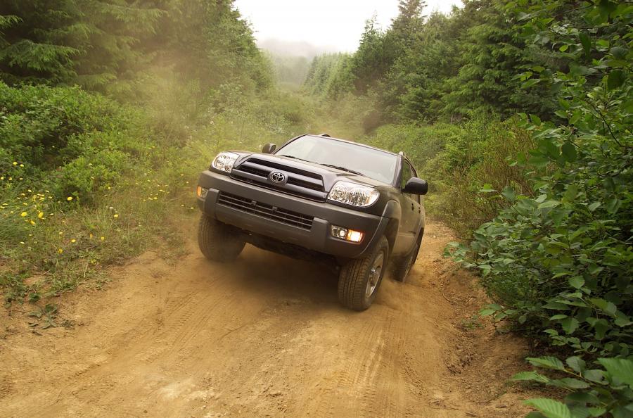  Toyota 4Runner 2003 года  (фото 5 из 41)